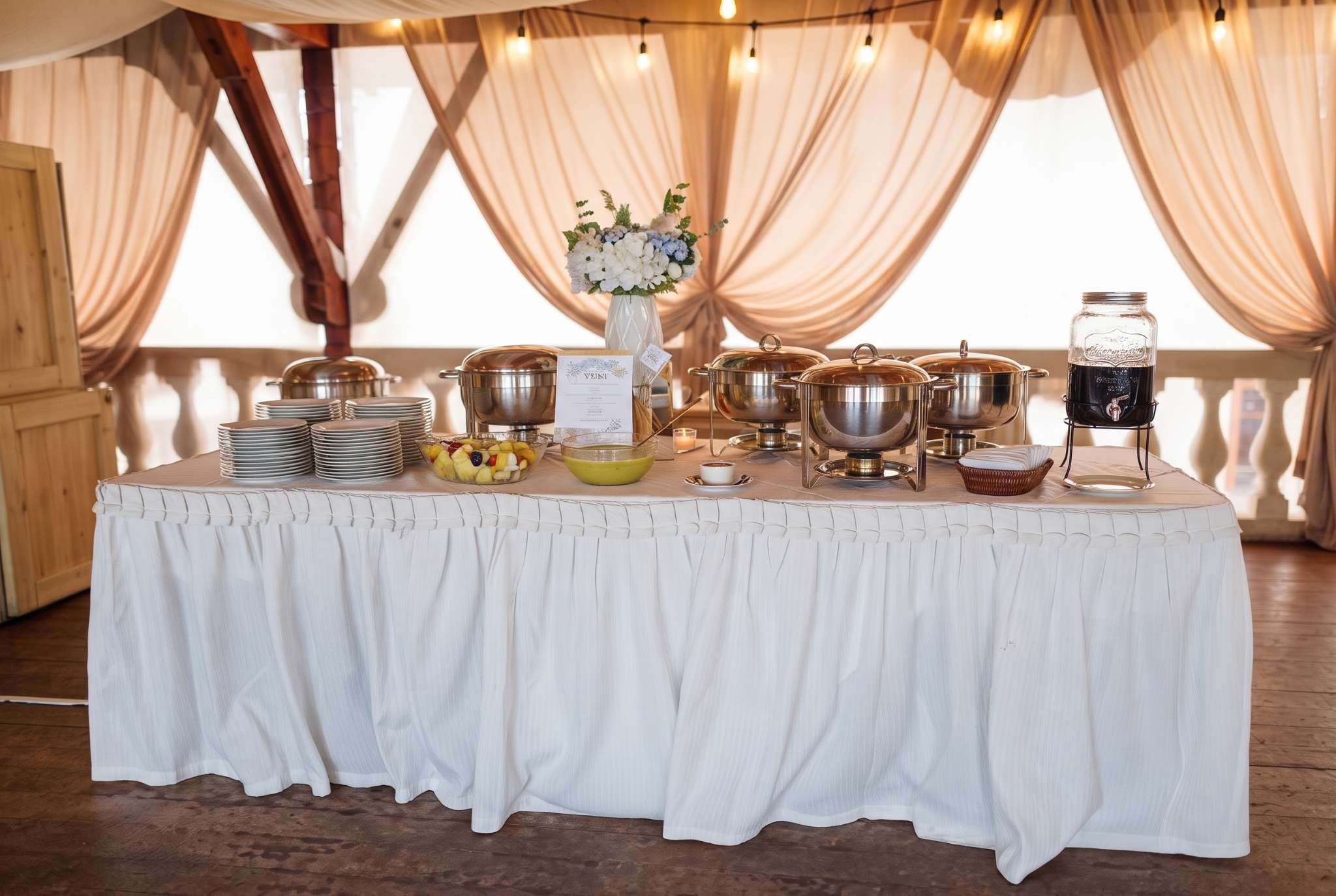 Foto%20Buffet%20Criollo%20Matrimonio%20Evelyn%20004_200KB